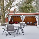 Wine Tasting And Trail Access Uniontown Home