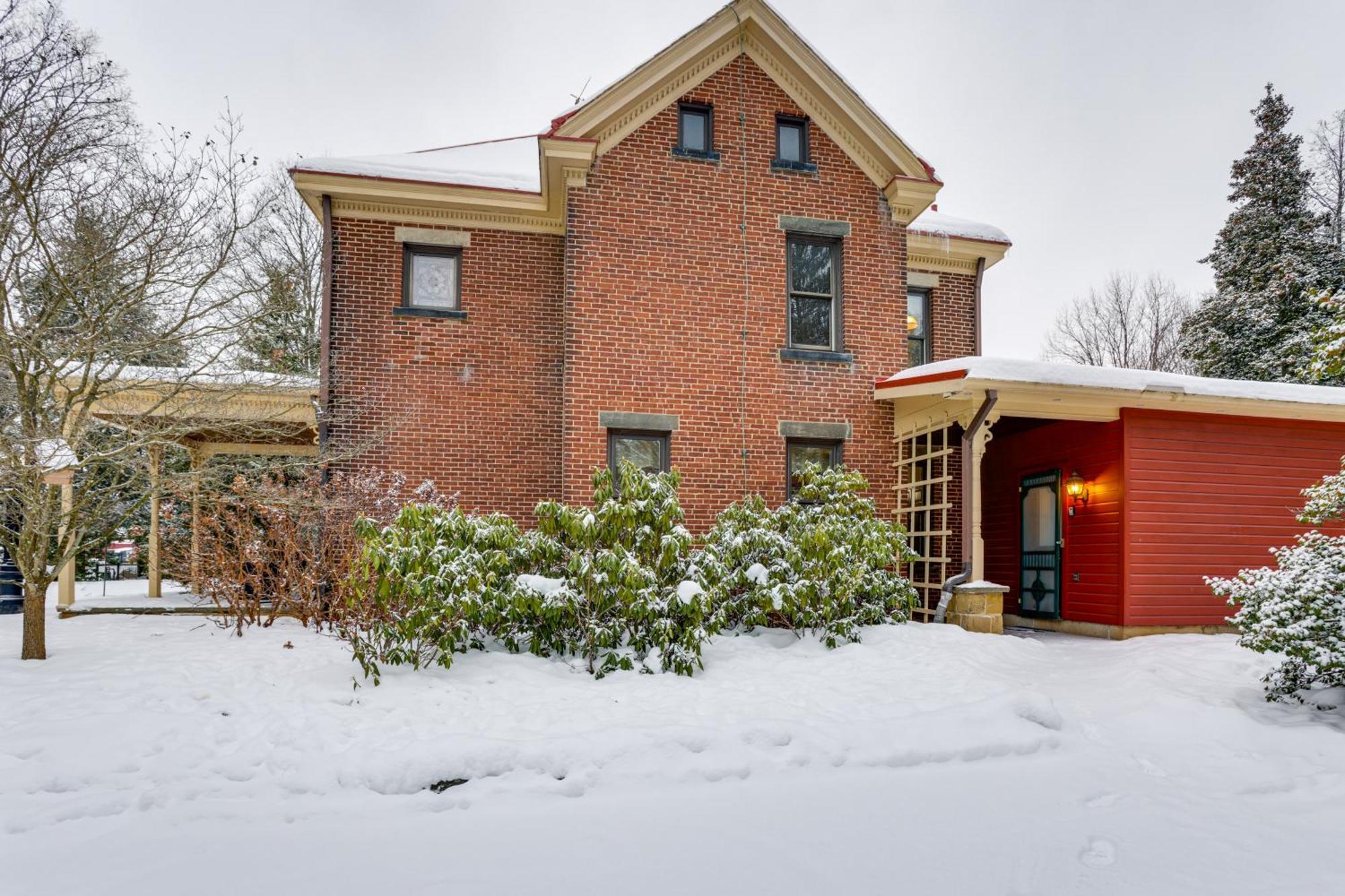 Wine Tasting And Trail Access Holiday home Uniontown