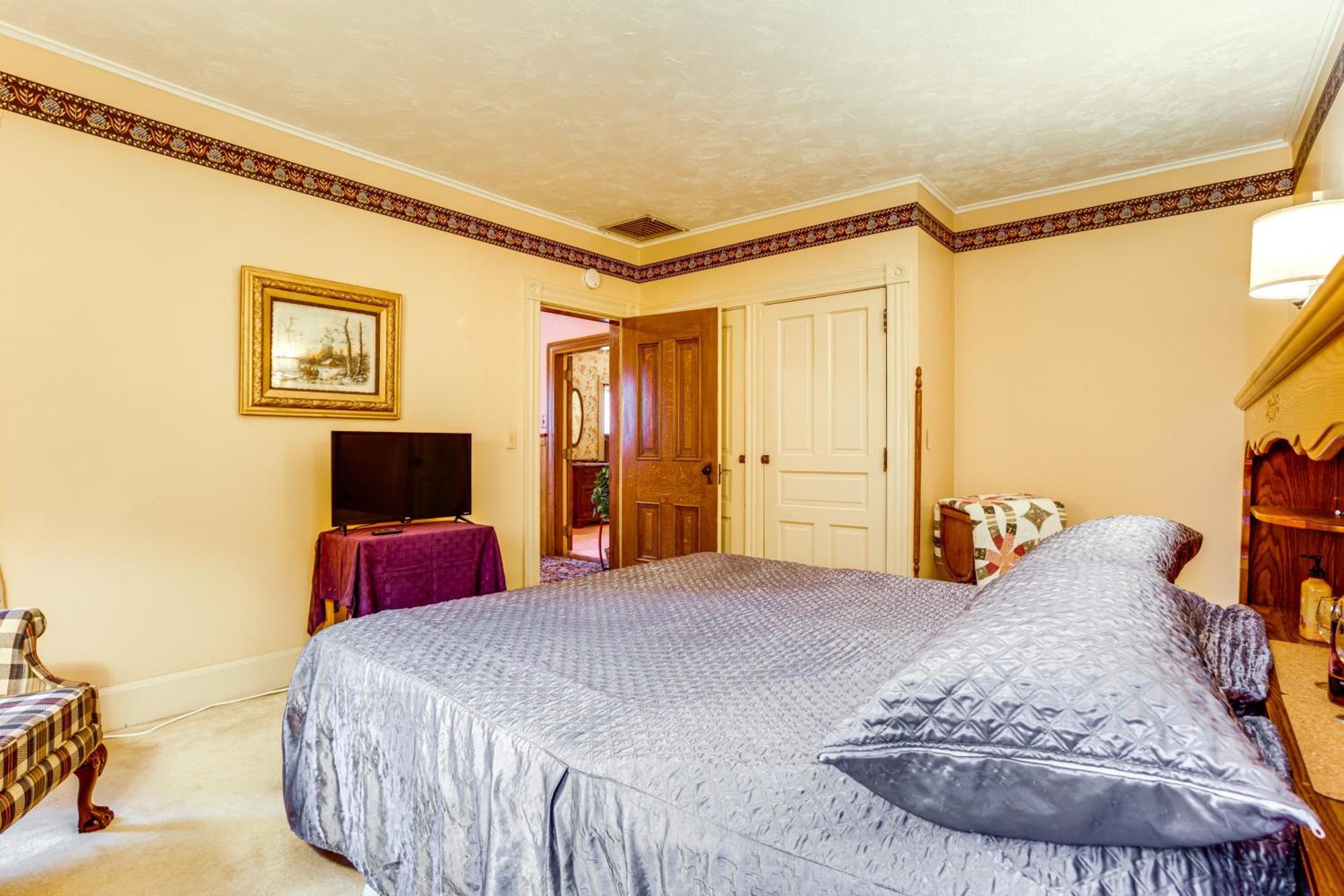Wine Tasting And Trail Access Holiday home
