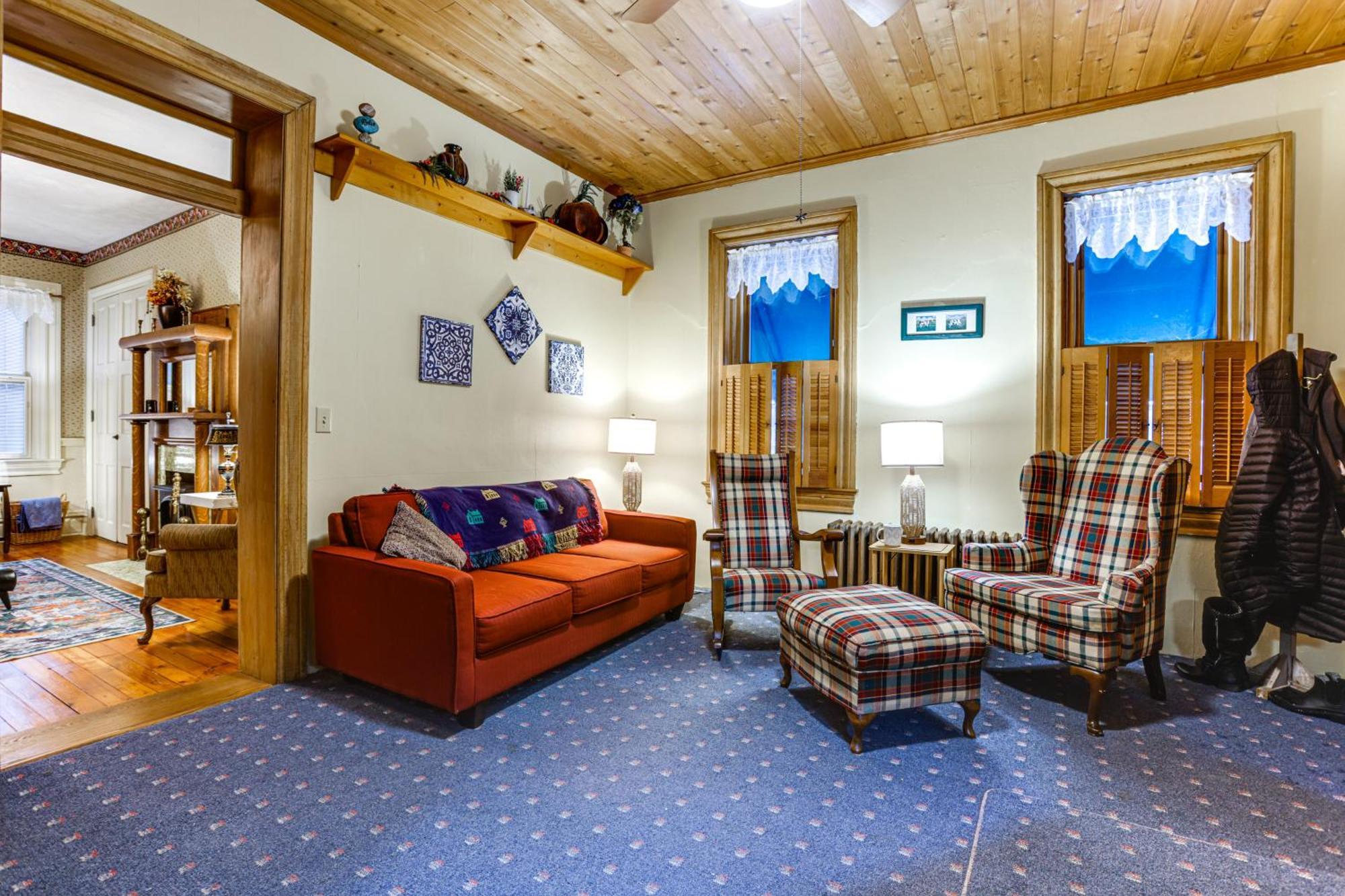 Wine Tasting And Trail Access Holiday home *